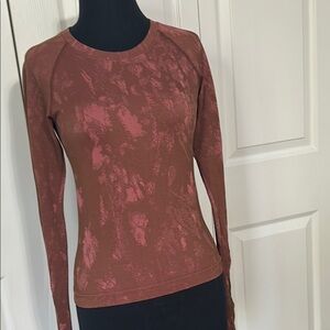 Lululemon Women's Swiftly Tech Long Sleeve